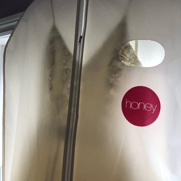 Dress from Honey - Picture 3 of 5